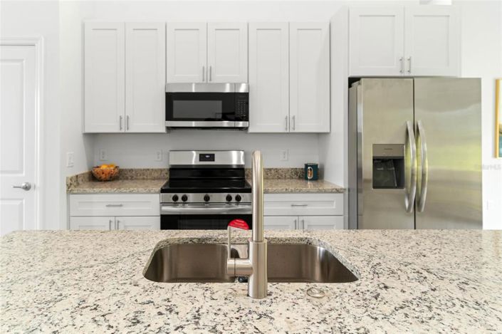 Image No.8-Propriété de 4 chambres à vendre à Kissimmee