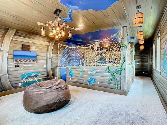 Image No.17-10 Bed House for sale