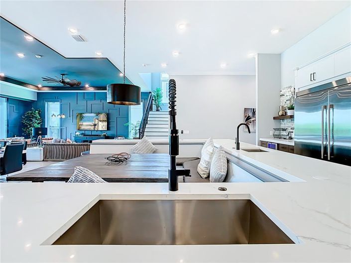 Image No.22-10 Bed House for sale