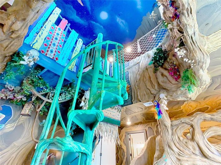 Image No.44-10 Bed House for sale