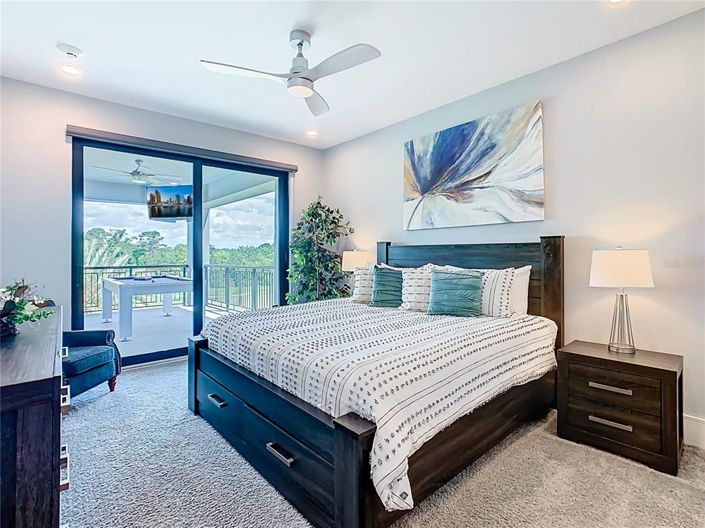 Image No.49-10 Bed House for sale