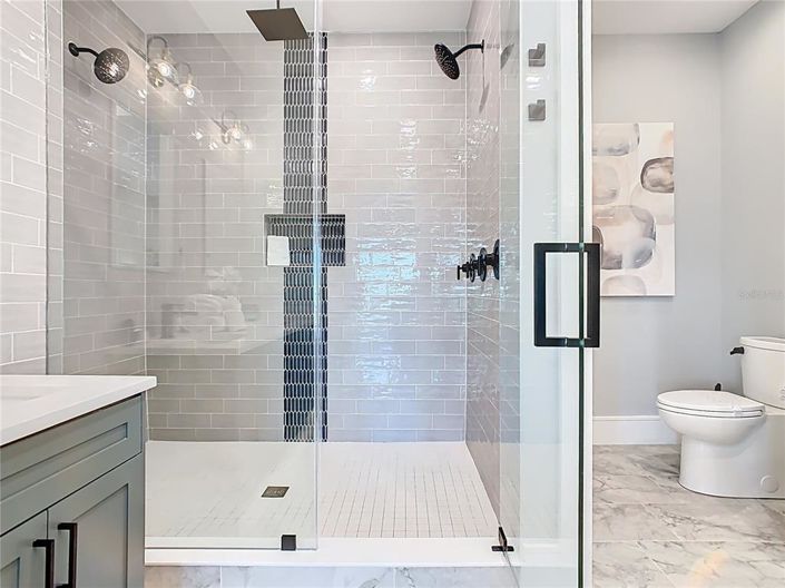 Image No.54-10 Bed House for sale