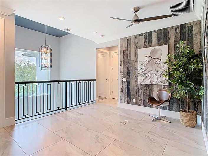 Image No.58-10 Bed House for sale