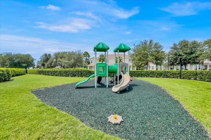 Image No.6-3 Bed Townhouse for sale