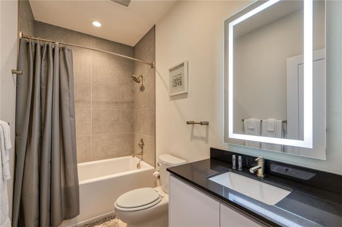 Image No.26-Maison de ville de 4 chambres à vendre à Saint John