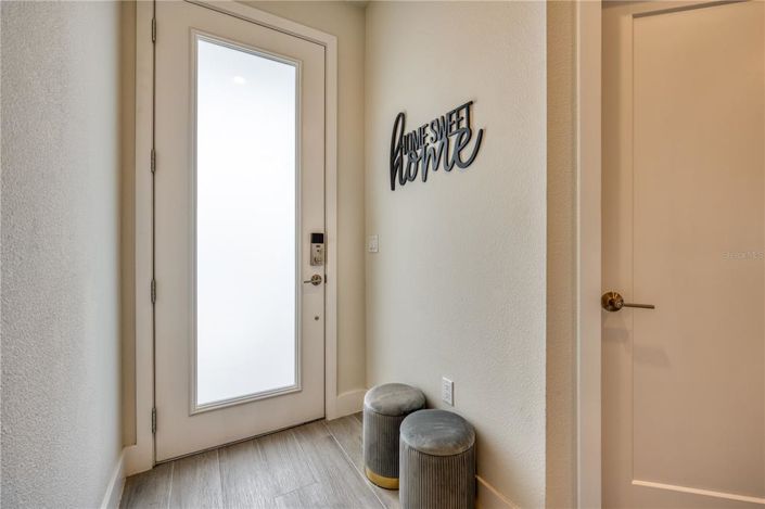 Image No.4-Maison de ville de 4 chambres à vendre à Saint John