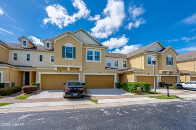 1 - Clermont, Townhouse