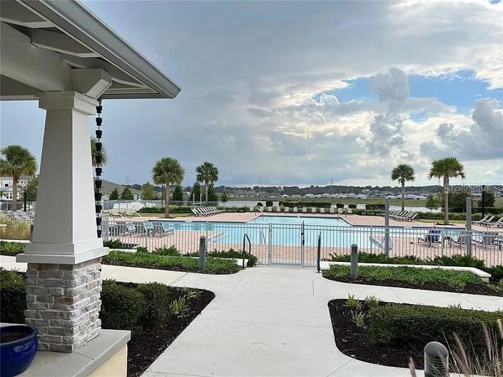 Image No.24-3 Bed Townhouse for sale