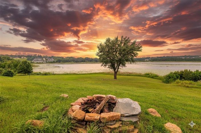 Image No.25-3 Bed House for sale