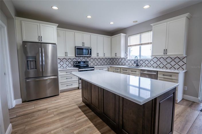 Image No.9-3 Bed House for sale