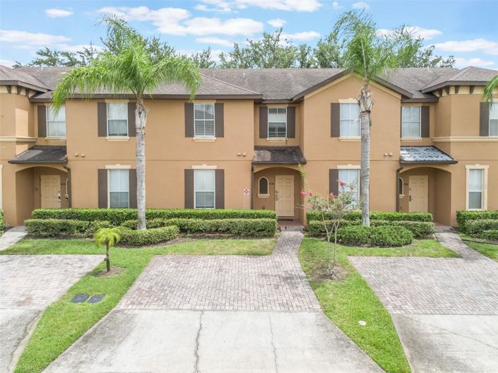 Image No.1-4 Bed Townhouse for sale