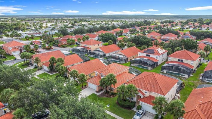 Image No.5-5 Bed Property for sale