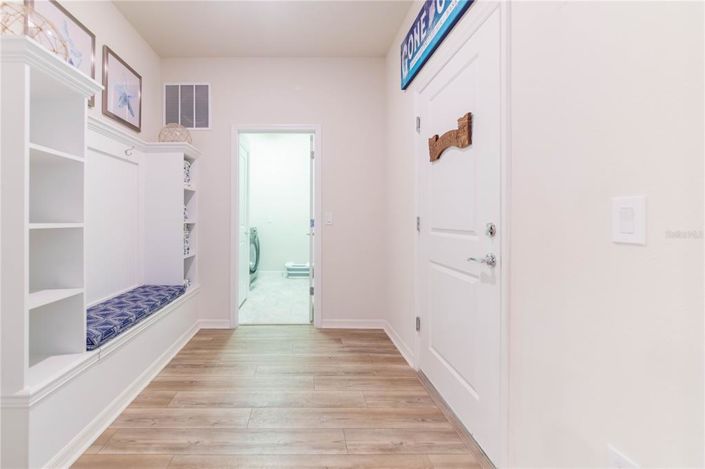 Image No.21-8 Bed House for sale