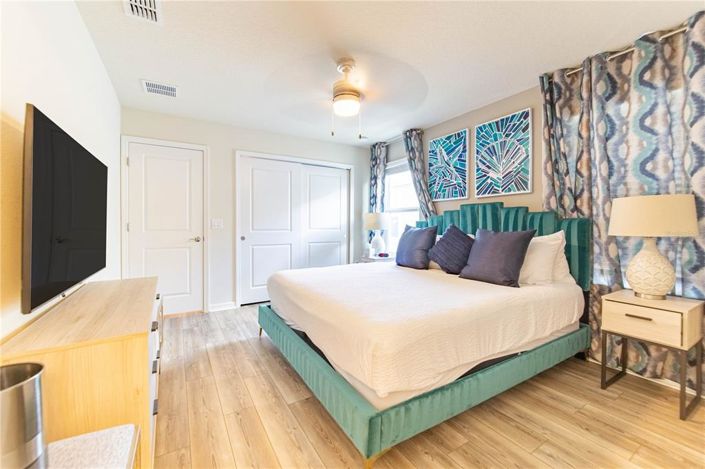 Image No.29-8 Bed House for sale