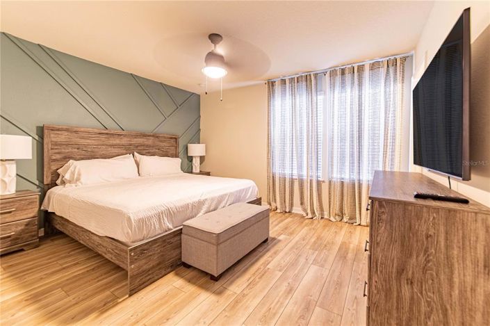 Image No.42-8 Bed House for sale