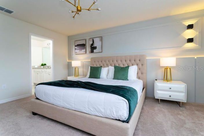 Image No.15-5 Bed Townhouse for sale