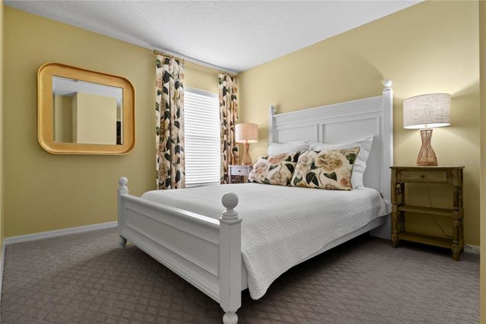 Image No.19-4 Bed House for sale