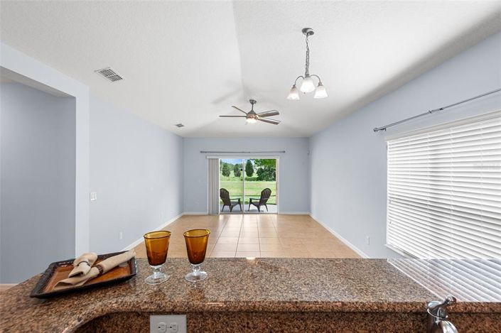 Image No.15-4 Bed House for sale