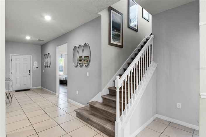 Image No.3-10 Bed Property for sale