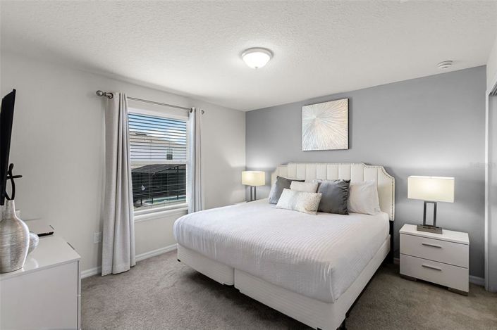 Image No.38-10 Bed Property for sale