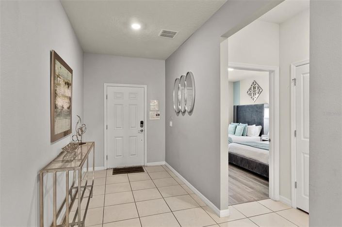 Image No.4-10 Bed Property for sale