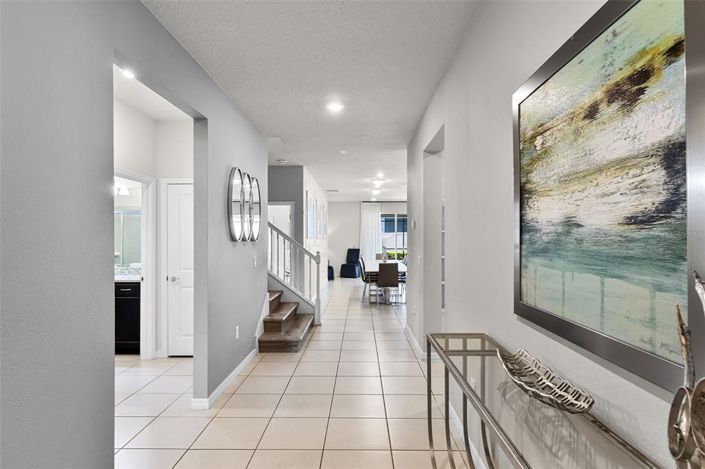 Image No.5-10 Bed Property for sale