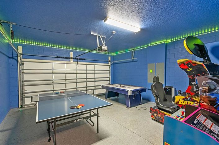 Image No.45-10 Bed House for sale