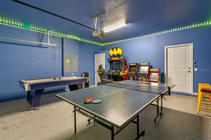 Image No.46-10 Bed House for sale