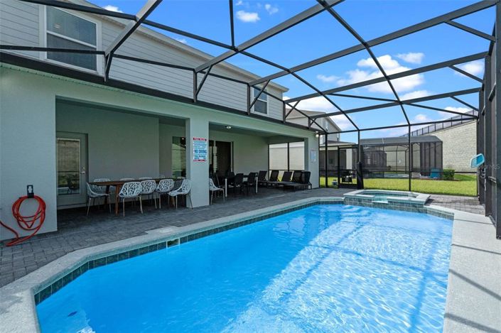 Image No.55-10 Bed House for sale