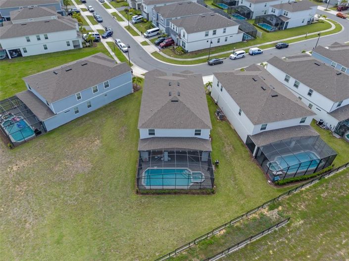 Image No.58-10 Bed House for sale