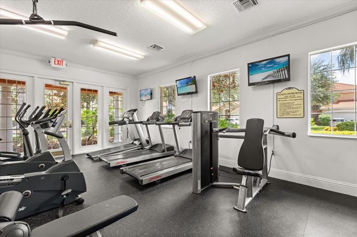 Image No.50-5 Bed Property for sale