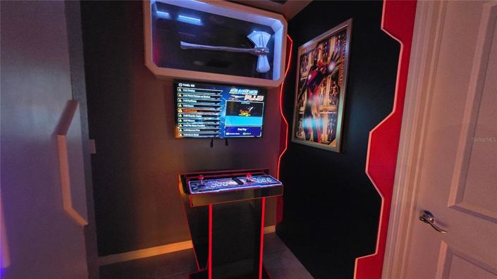 Image No.35-5 Bed Townhouse for sale