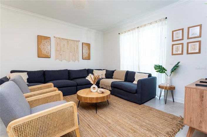 Image No.10-4 Bed Townhouse for sale