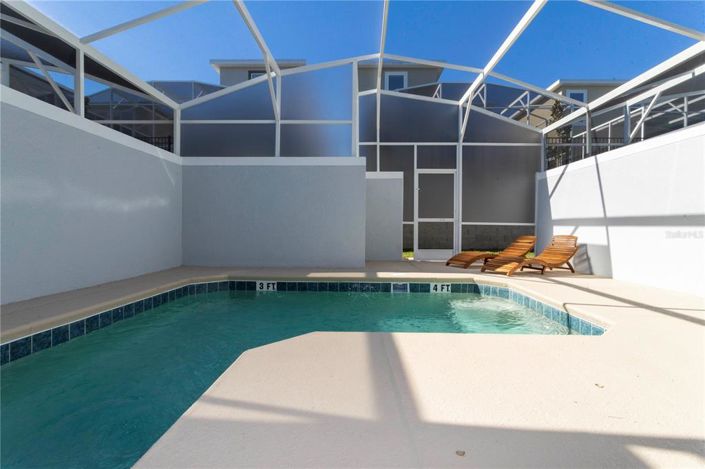 Image No.43-4 Bed Townhouse for sale