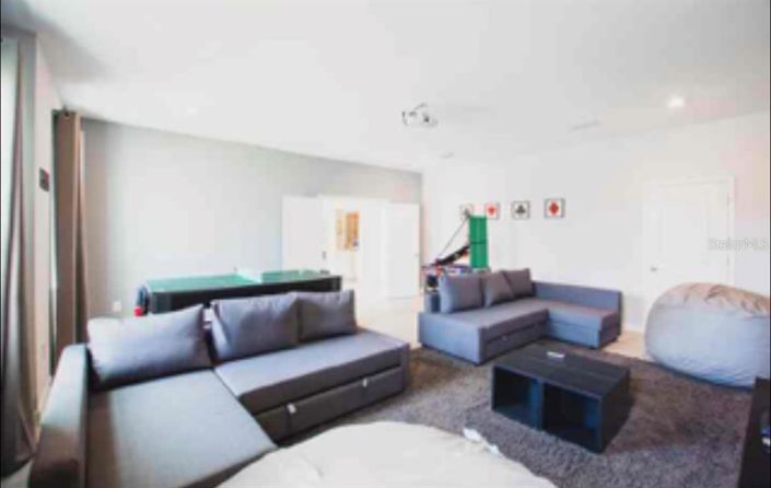 Image No.10-9 Bed House for sale