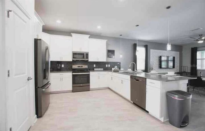 Image No.17-9 Bed House for sale