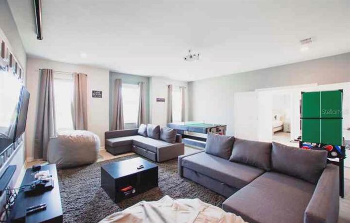 Image No.9-9 Bed House for sale