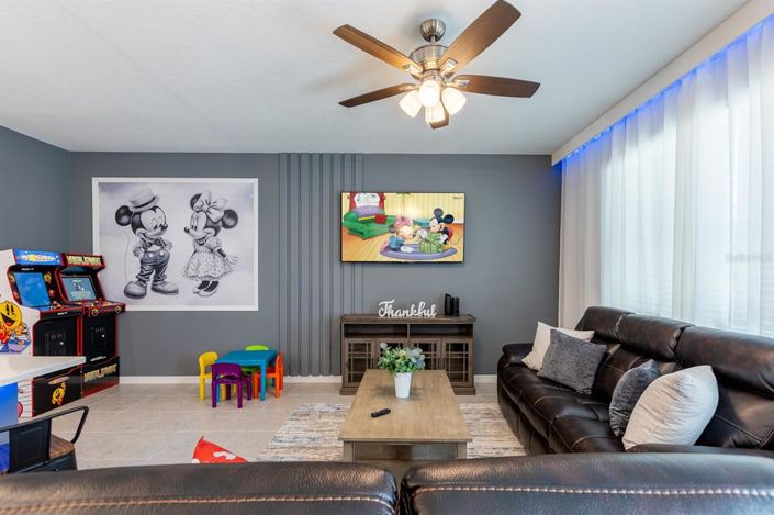 Image No.17-3 Bed Townhouse for sale