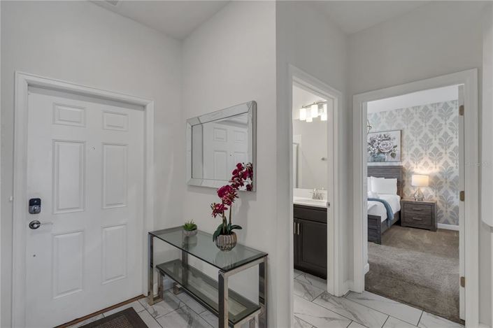 Image No.10-4 Bed Townhouse for sale