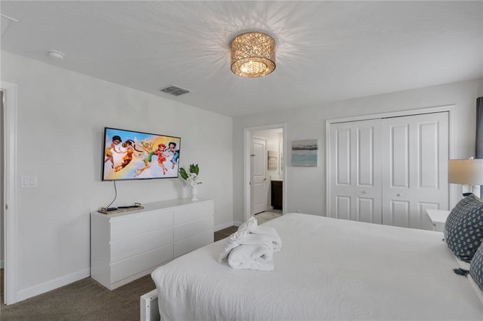 Image No.15-4 Bed Townhouse for sale