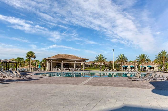 Image No.37-4 Bed Townhouse for sale