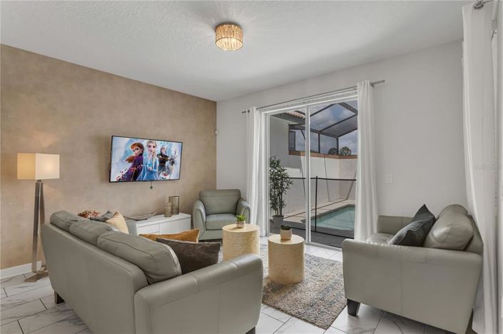 Image No.9-4 Bed Townhouse for sale