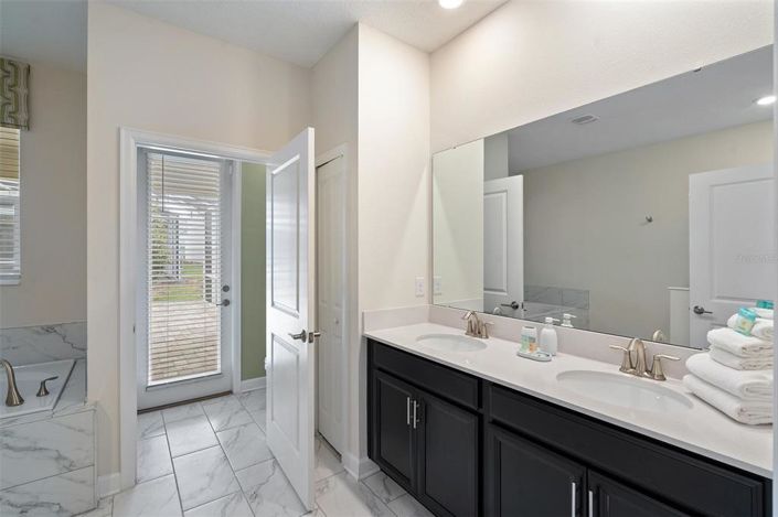 Image No.38-7 Bed House for sale