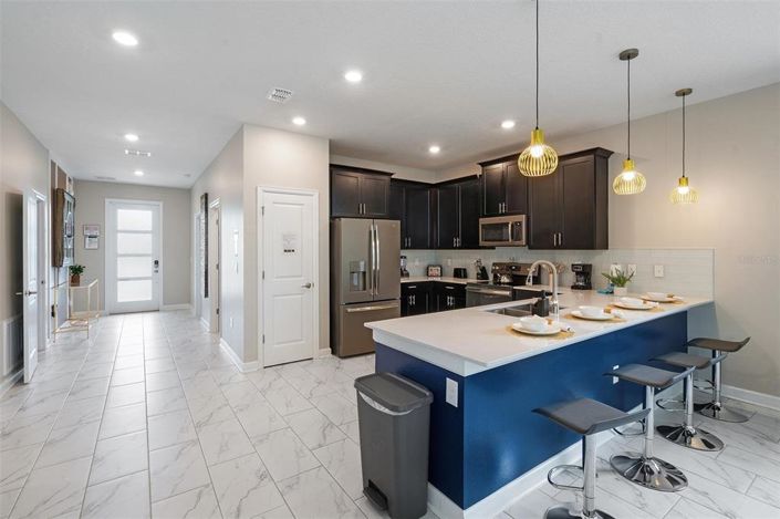 Image No.4-7 Bed House for sale