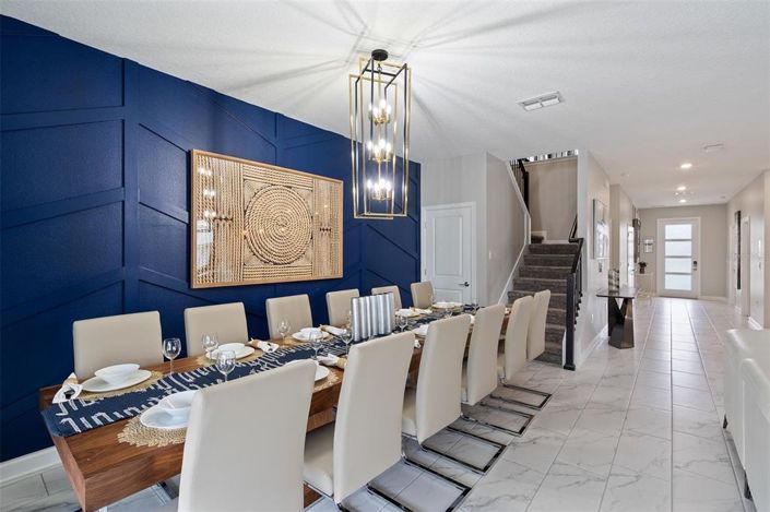 Image No.8-7 Bed House for sale