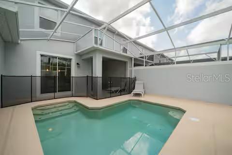 Image No.10-4 Bed Townhouse for sale