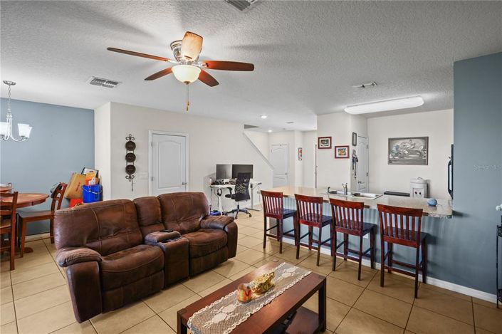 Image No.10-3 Bed Townhouse for sale