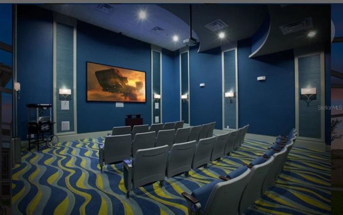 Image No.24-6 Bed Property for sale