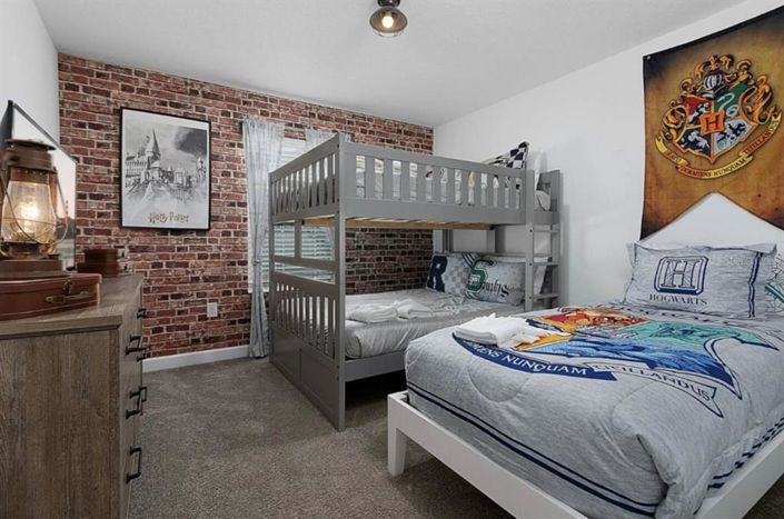 Image No.13-4 Bed Townhouse for sale