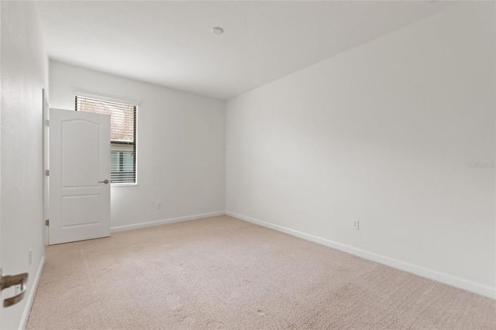 Image No.17-3 Bed Property for sale